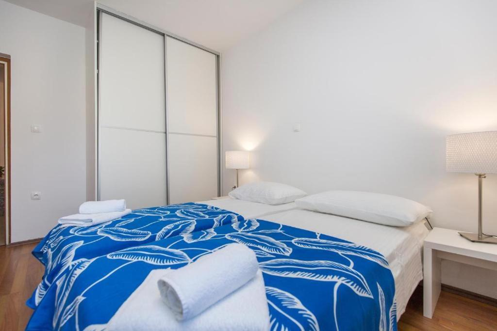 Apartments "Alen" Nedeščina Eksteriør bilde