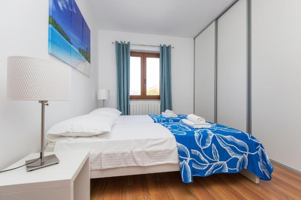 Apartments "Alen" Nedeščina Eksteriør bilde